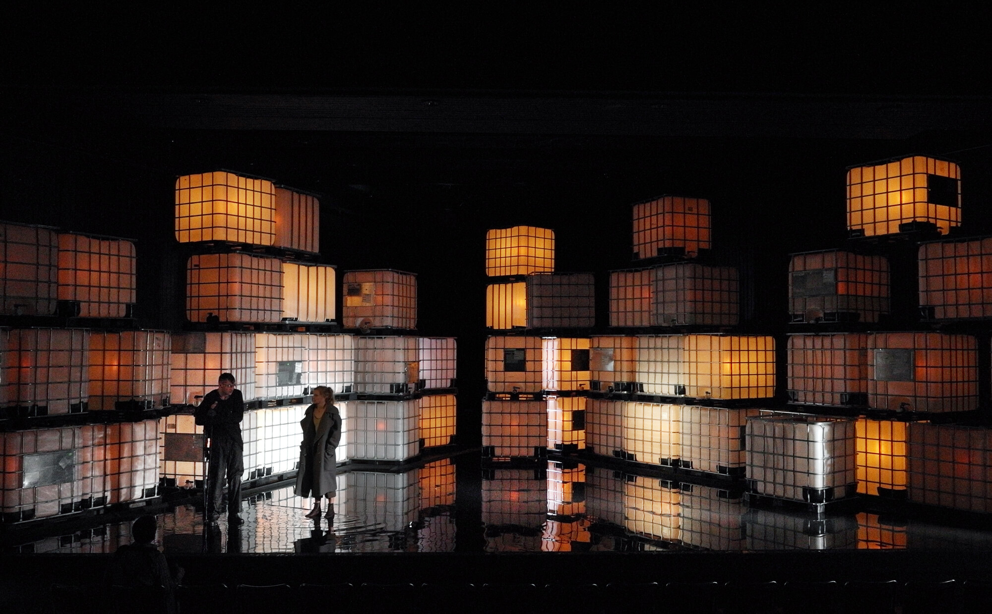 Drau&szlig;en vor der T&uuml;r: Bernadette Sonnenbichler, David Hohmann (Faustpreisnominierung)