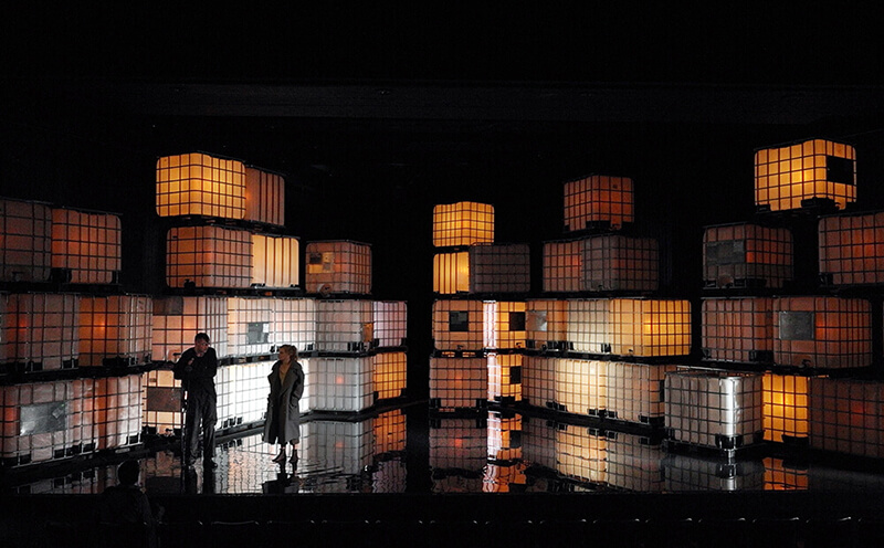 Drau&szlig;en vor der T&uuml;r: Bernadette Sonnenbichler, David Hohmann